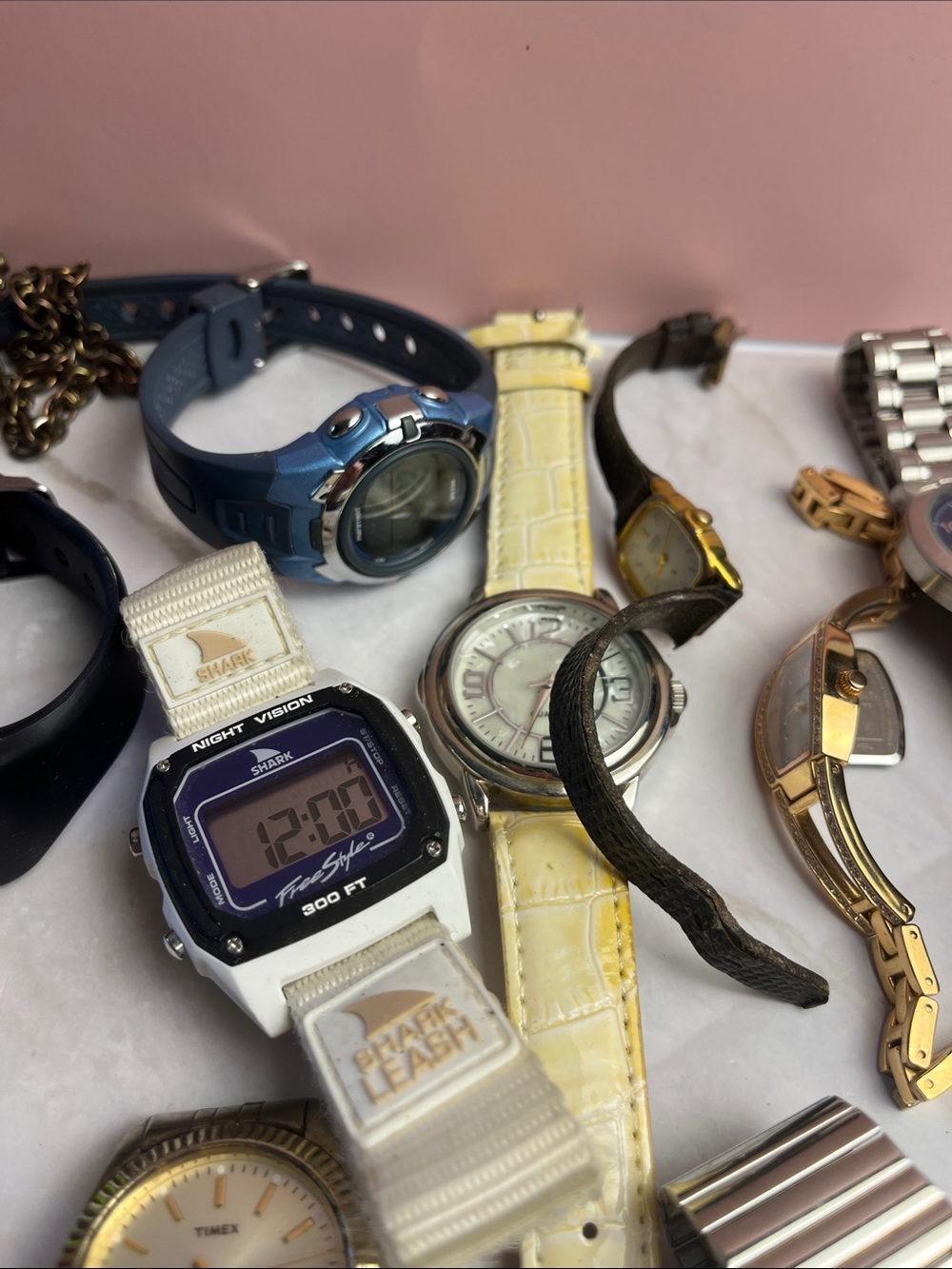 Mixed Lot of Assorted Watches - Picture 11 of 12